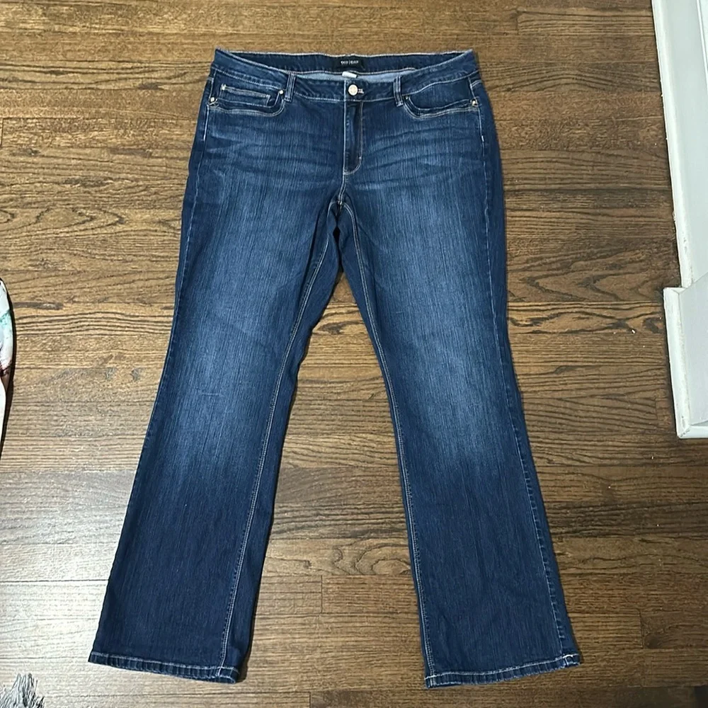 White House Black Market Contour Denim Women’s Stretch Flare Blue Jeans